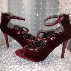 Brand New Guess Burgundy Heel Sandals!